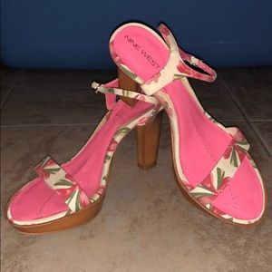 ❣️DONTAED❣️Nine West heel sandal